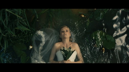 large_melancholia_blu-ray_4